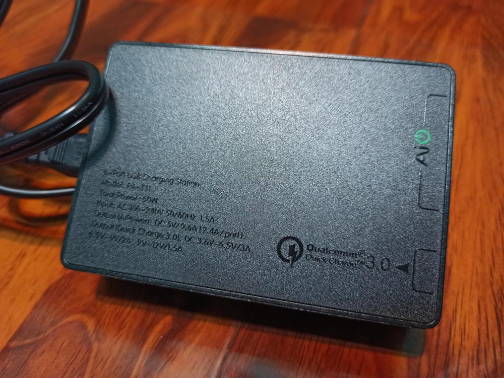 AUKEY Quick Charge 3.0 60W USB Charger with 6-Port USB Charging Station - PA-T11 - Customer Photo From Asim