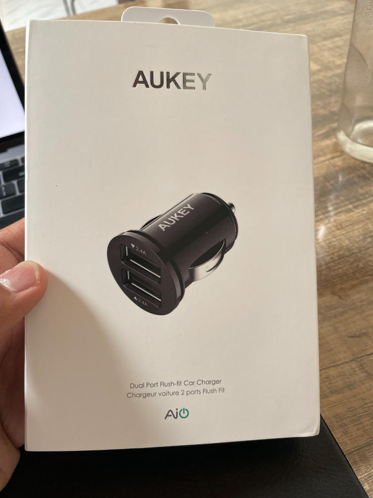 AUKEY Car Charger, Flush Fit Dual Port 24W/4.8A Output - CC-S1 - Customer Photo From Umair Yaqoob
