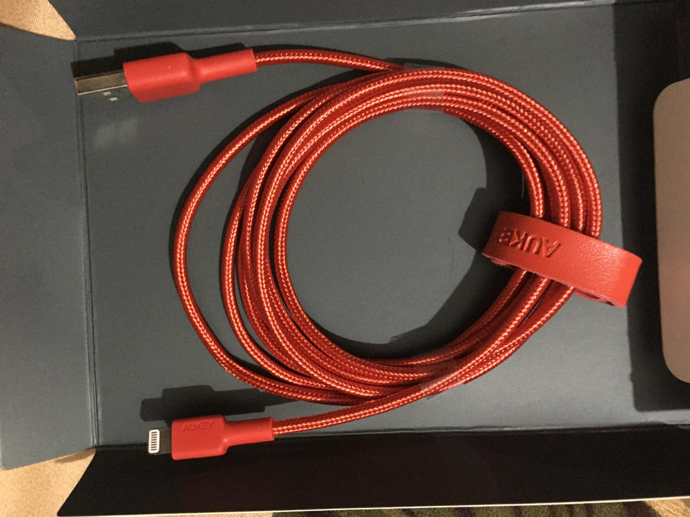 Aukey Braided Nylon MFI Lightning Cable - 2m/6.6ft - CB-BAL4 - Customer Photo From Usman Irfan