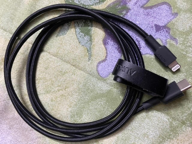 Aukey MFI Braided Nylon USB C To Lightning Cable 1m/ 3.3ft - CB-CL1 - Customer Photo From Murtaza Ghani