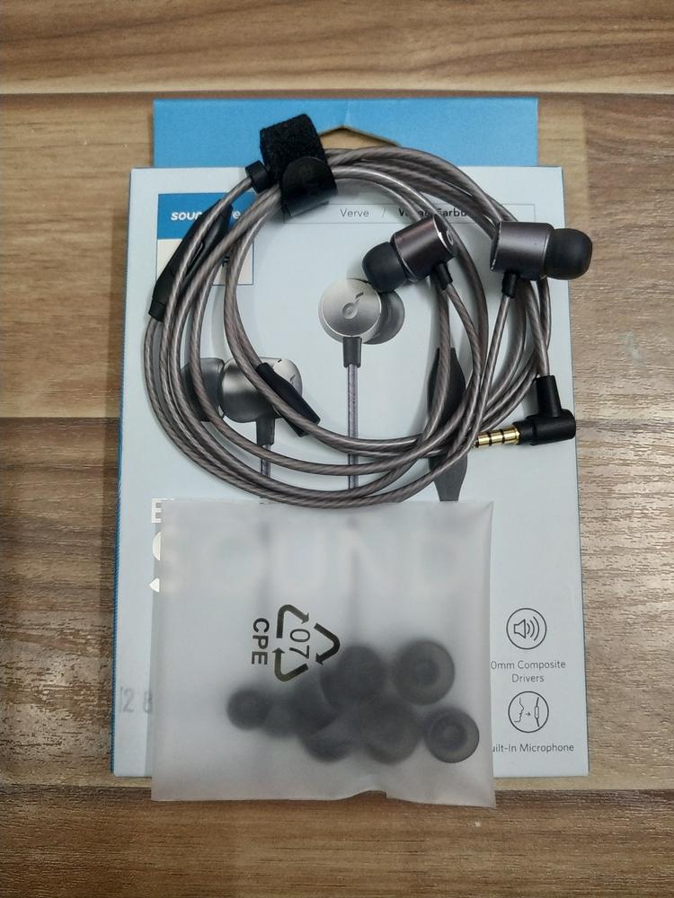 Anker Soundbuds Verve Built-In Microphone - Black/Gray - A3801YF2 - Customer Photo From Aiz Mubashir