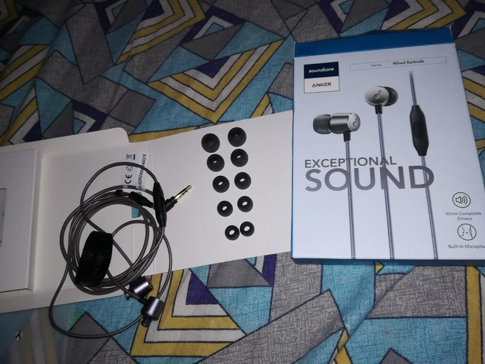 Anker Soundbuds Verve Built-In Microphone - Black/Gray - A3801YF2 - Customer Photo From Ali Shehroze