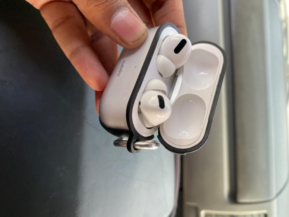 Airpods Pro with Active Noise Cancellation & Transparency Mode by Apple - White - MWP22 - Customer Photo From Zohaib Malik