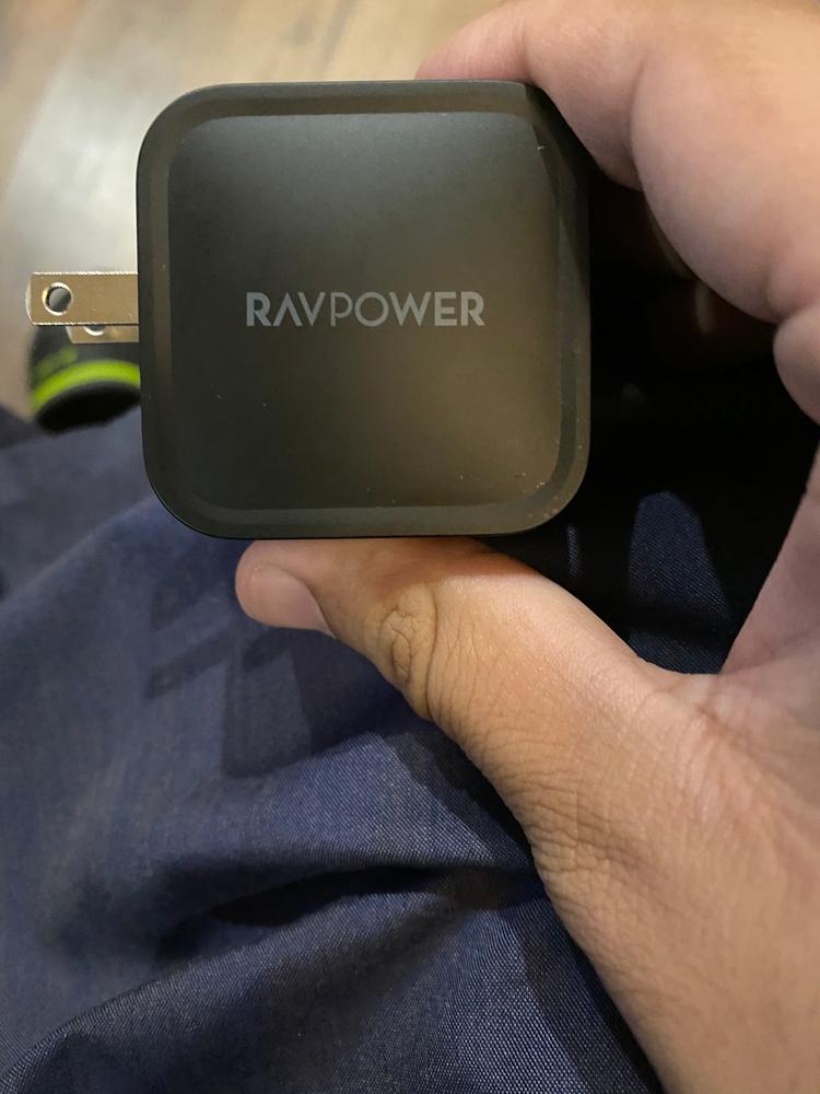 RAVPower 61W Wall Charger PD 3.0 [GaN Tech] Fast Charging Power Delivery for Macbooks, Laptops & iPhones - RP-PC112 - Customer Photo From Ali Shabbir 