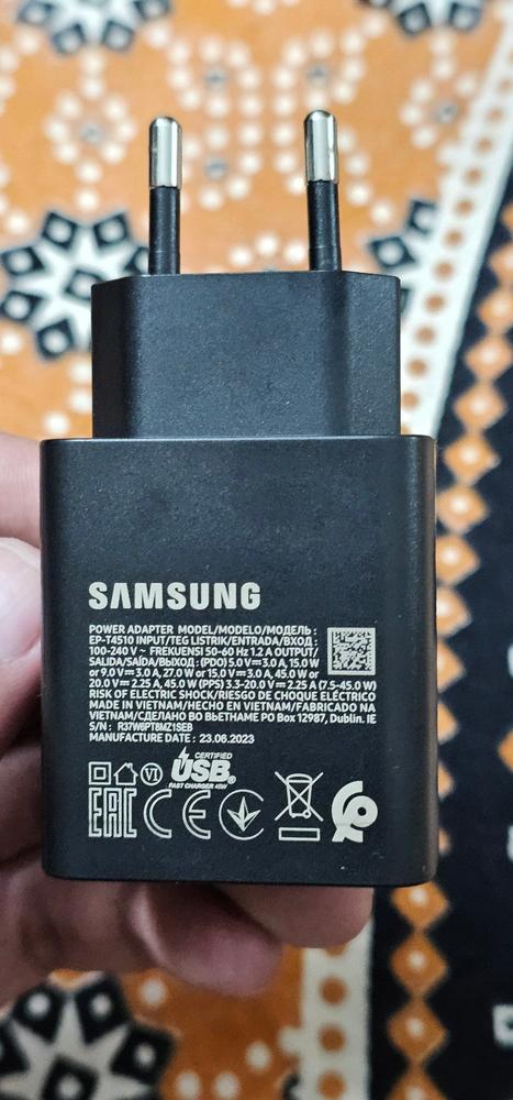 45W Charger Samsung with Power Delivery 3.0 PPS Tech for Samsung S22 Series, S21 Series & Note 20 Series - EU Plug with 1 USB C to USB C Cable - Black - Customer Photo From Muhammad Hamza