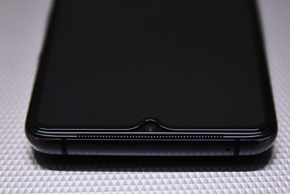 OnePlus 7T Full Glue 3D Edge to Edge Tempered Glass - Black by Mocolo - Customer Photo From Umar Tariq