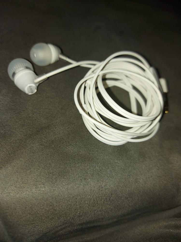 Sony MDR-EX15AP In-Ear Earbud Headphones with Mic - White - Customer Photo From Balach Talpur