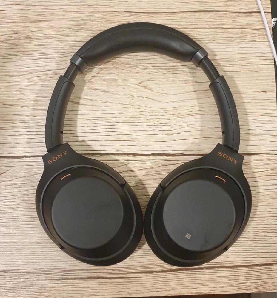 Sony Active Noise Cancelling Wireless Headphones WH-1000XM3 - Black - Customer Photo From Sarmad Ahsan
