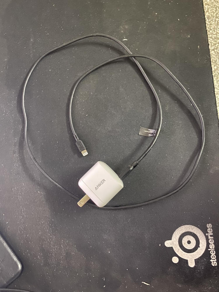 USB Type C to Lightning Cable by RavPower MFi Certified for Fast Wired Charging - 3 Feet - 1 meter - Black - RP-CB054-S - Customer Photo From Nouman Asif