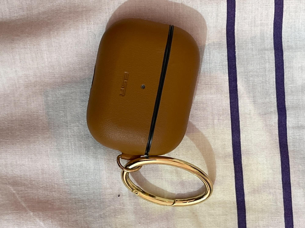 Metro Light Leather Protective Case for Airpods Pro by ESR - Brown - Customer Photo From Hammad Mubashir