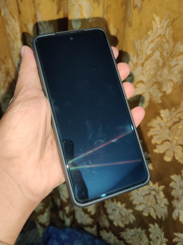 Redmi Note 9 Pro Glass Protector Full Glue Edge to Edge Tempered - Black - Customer Photo From Shaheer Ahmad