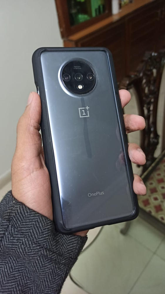 OnePlus 7T Ultra Hybrid Spigen ACS00318 Matte Black - Customer Photo From Ghazi Tiwana