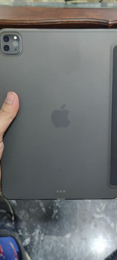 iPad Pro 11 2020 Rebound Slim Case with Flexible TPU Back & Rubberized Cover - Black - also for iPad Pro 11 2018 - Customer Photo From Basit Bhutto