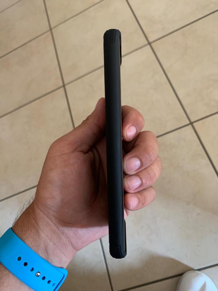 Mi Note 10 Lite Rugged Armor Case by Spigen Matte Black ACS01306 - Customer Photo From Amazon Review