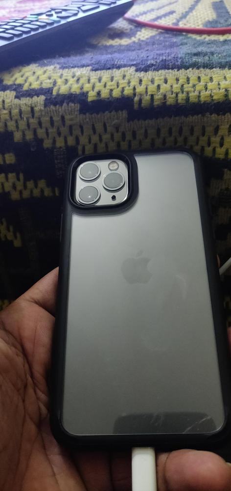 iPhone 11 Pro Ultra Hybrid Spigen ACS00417 Midnight Green - Customer Photo From Amazon Review