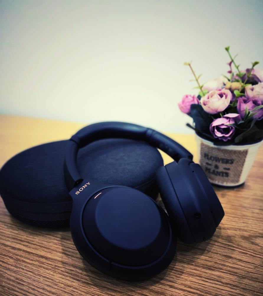Sony WH-1000XM4 Wireless Industry Leading Noise Canceling Overhead Headphones with Mic for Phone-Call and Alexa Voice Control - Black - Customer Photo From Muhammad Aziz