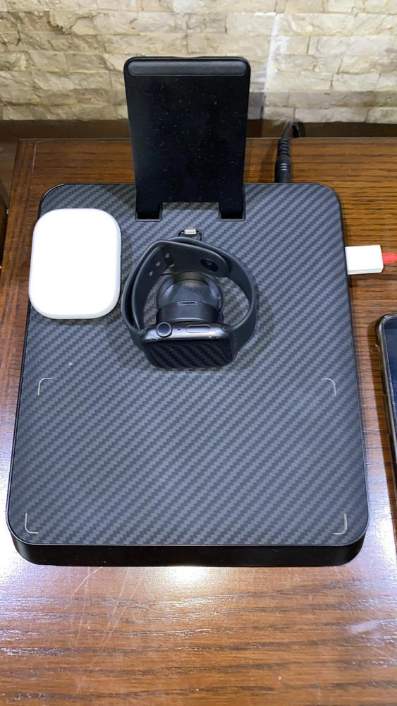 Air Omni Lite 6 in 1 Wireless Charger with 18W Fast Charging Ports, Position Free Charging, Apple Watch Mount compatible with iPhone & Android by PITAKA - Aramid Black - Customer Photo From Rana Khurram Ali
