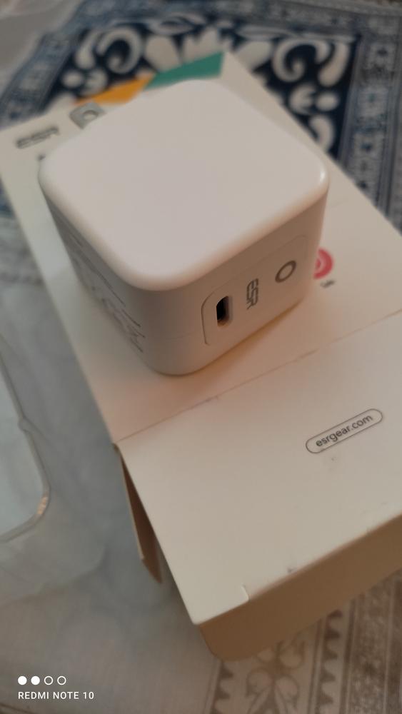 iPhone 12 20W Mini PD Charger Fast Charging Adapter by ESR - White - US Foldable Plug - Customer Photo From Muhammad Umer