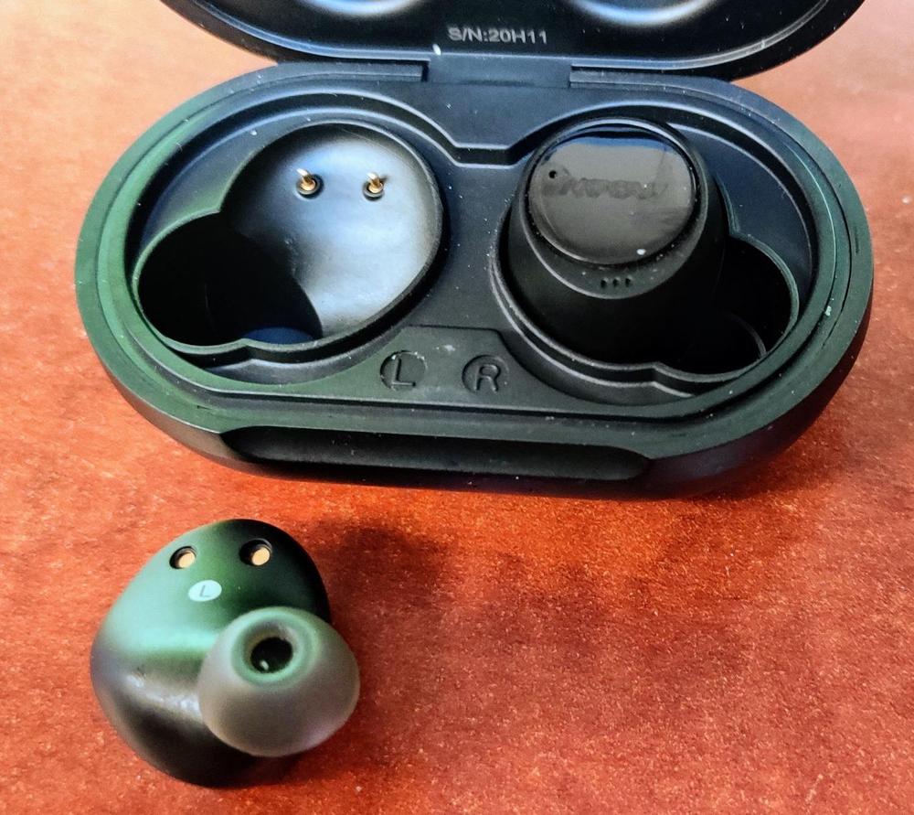 MPOW X5 Hybrid Active Noise Cancellation Earbuds w/Transparent Mode, Wireless Stereo Earbuds w/Deep Bass, USB C Charging Case, Smart Touch Control � Black - Customer Photo From Amazon Reviews
