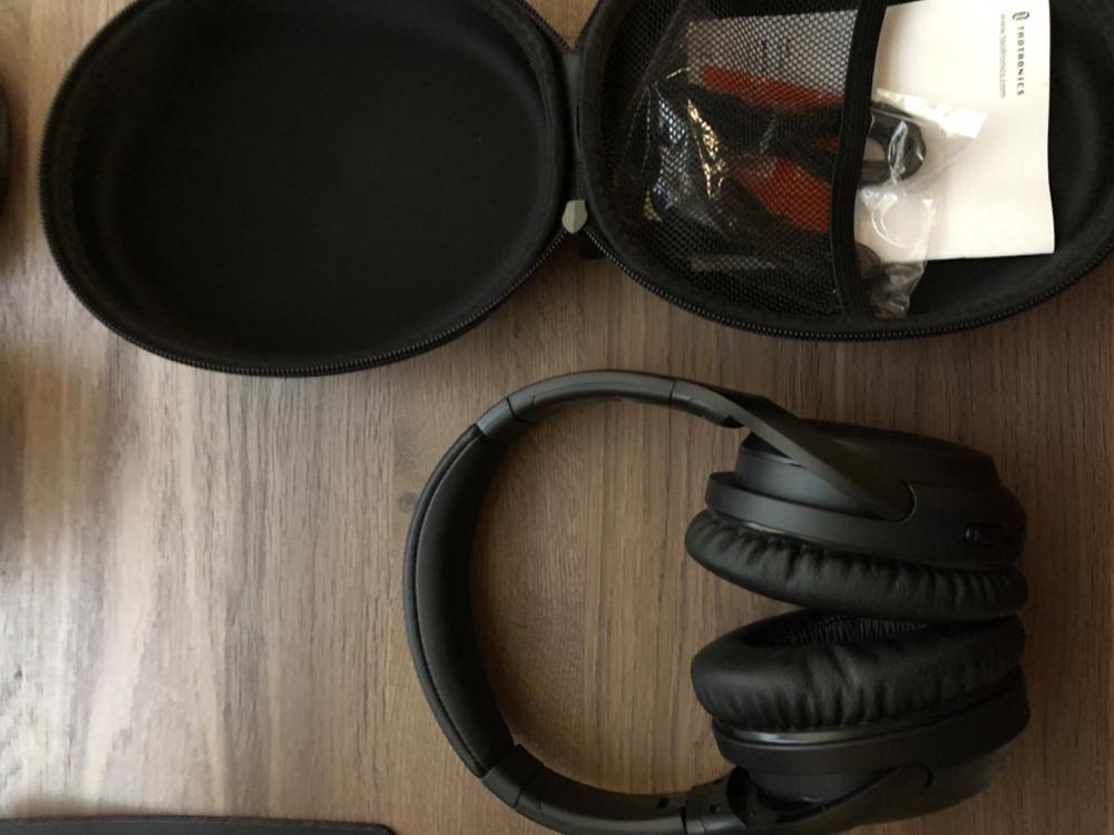 TaoTronics SoundSurge 90 Hybrid Active Noise Cancelling Headphones with Mic, with 35H Playtime, Wireless Headphones Soft Protein Earpads Built-in Mic for Travel, Home Office Black � TT-BH090 - Customer Photo From AMZ Import