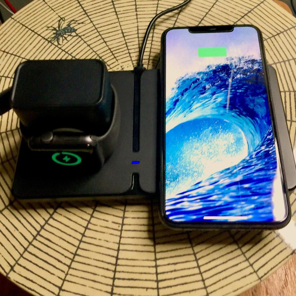 ESR 2 in 1 Wireless Charging Station [Detachable Smartwatch Charging Stand] [15W Qi Fast Charger] Dual Wireless Charging Station Compatible with iPhone 12 - Customer Photo From Amazon Reviews
