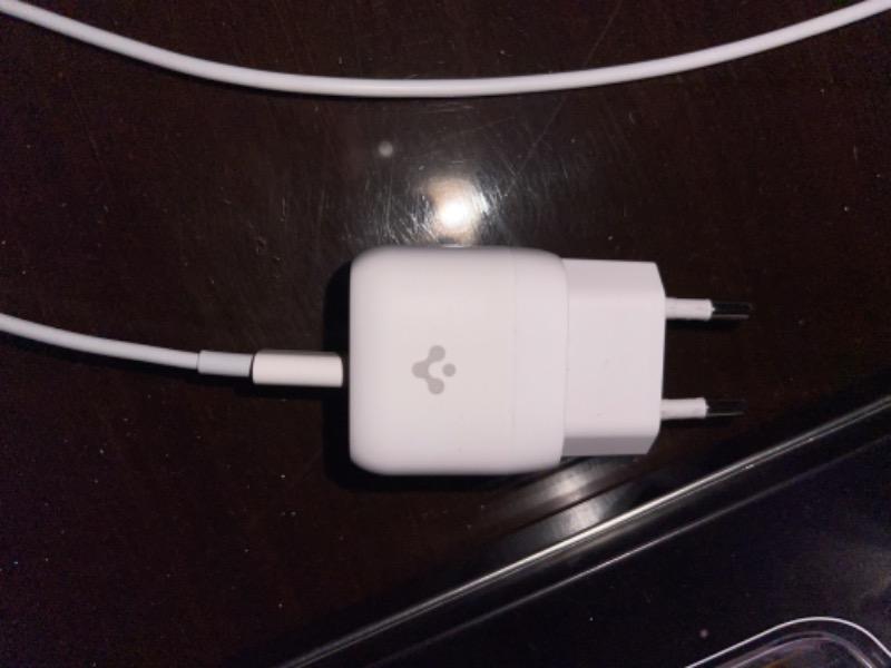 20W iPhone 13 / iPhone 12 GaN Charger ArcStation Pro by PowerArc Spigen - White - Customer Photo From Zain Khan