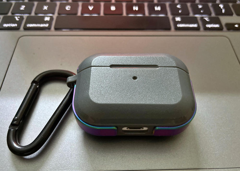 Raptic Trek Series, Apple AirPods Pro Case - Anodized Aluminum, TPU, and Polycarbonate Protective Case - Iridiscent - Customer Photo From Muhammad Umer Shahzad