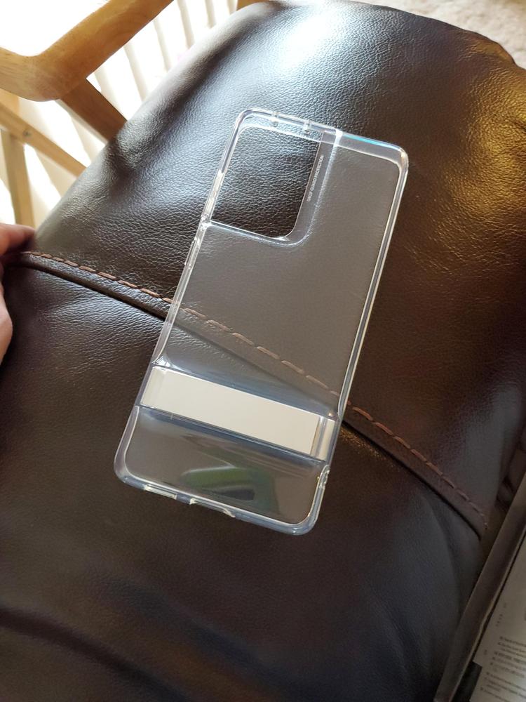 Galaxy S21 Ultra Air Shield Boost Back Case with Kickstand by ESR � Crystal Clear - Customer Photo From Amazon Reviews