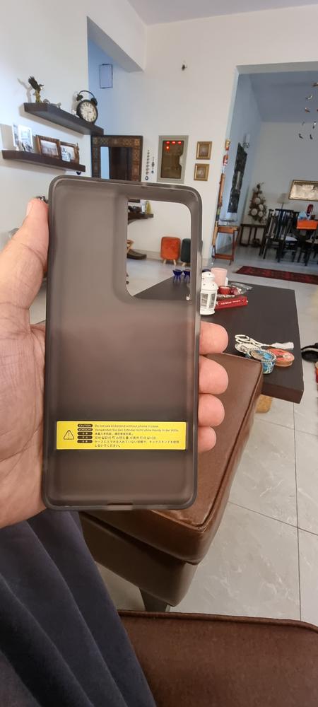 Galaxy S21 Ultra Air Shield Boost Back Case with Kickstand by ESR – Transcluent Black - Customer Photo From Azjad Khattak