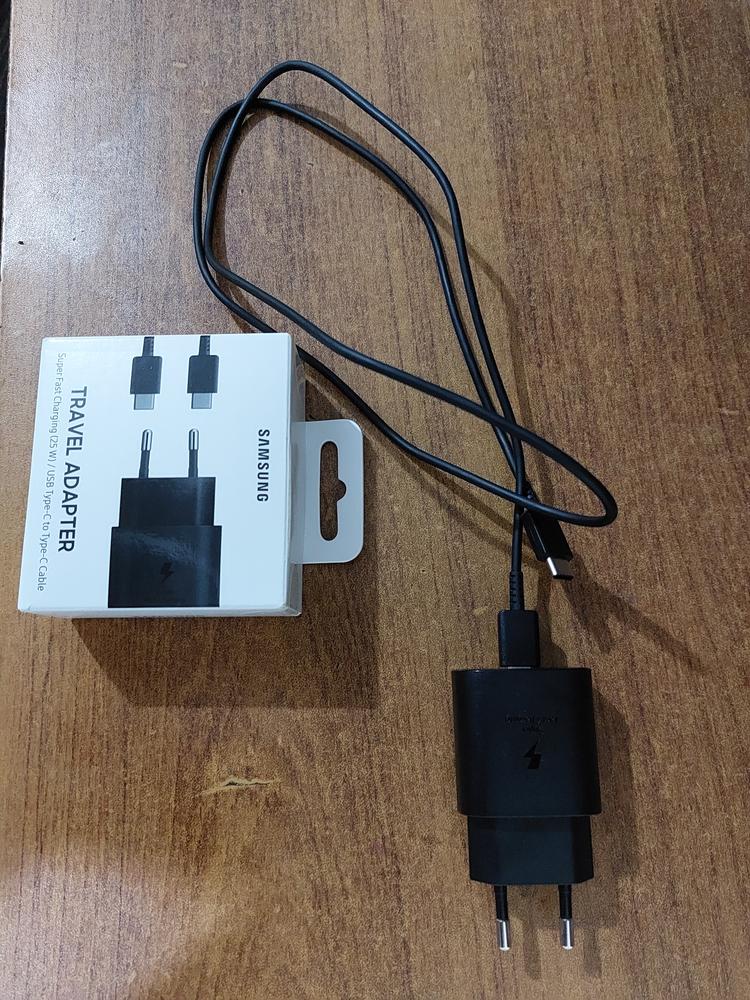 25W Charger Samsung with Power Delivery 3.0 PPS Technology for Galaxy S21 / S21 Plus / S21 Ultra / Note 20 Ultra / Note 20 - EU Plug with 1 USB C to USB C Cable - Black - Customer Photo From Farzaan