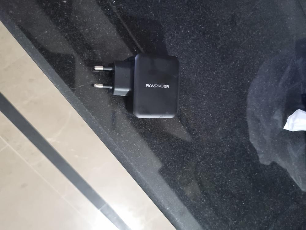 24W Wall Charger upto 2.4A Output by RAVPower Fast USB Charger Adapter  - Black - RP-PC001 - EU Plug - Customer Photo From Muhammad Abid