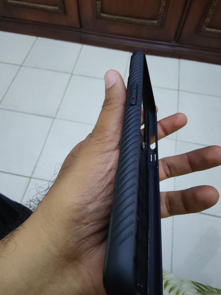 OnePlus 9 Rugged Case by KAPAVER - Black - Customer Photo From Talha Baig