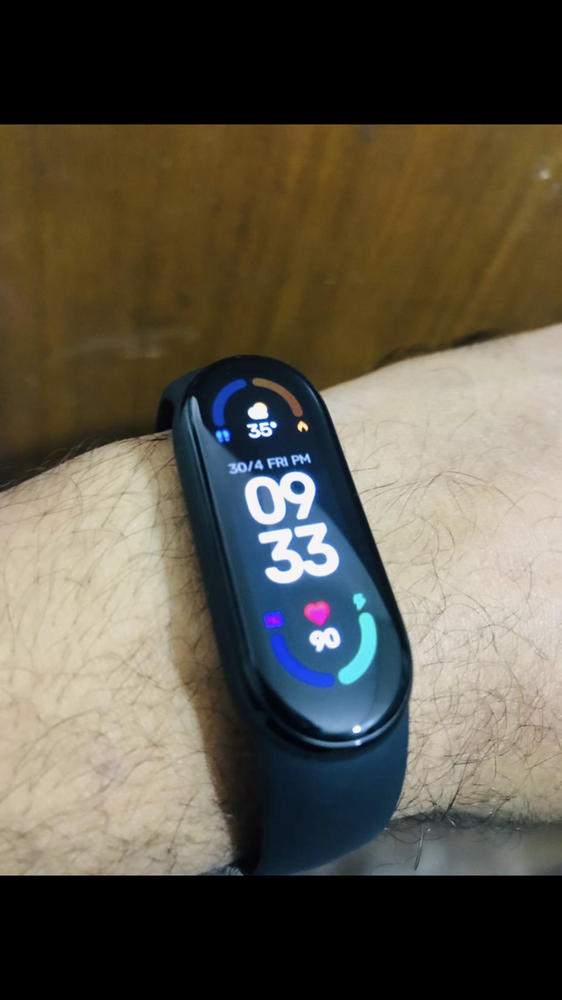 Mi Band 6 Fitness Band with Blood Oxygen Meter, 30 Sports Mode & 50m Water Resistance - Global Version - Customer Photo From Ahmad Khokhar 