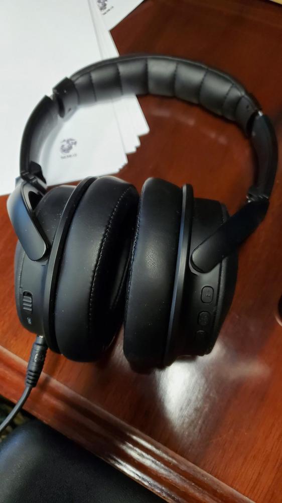 Bluetooth Headphones, SoundPEATS A6 Hybrid Active Noise Cancelling  Headphones, Bluetooth Earphones Over-Ear Headphones, 38 Hours Playtime(ANC  Off), USB-C Charge, Foldable Design with Ergonomic Headband, Memory Foam  Earcups, Multi-point Rotation