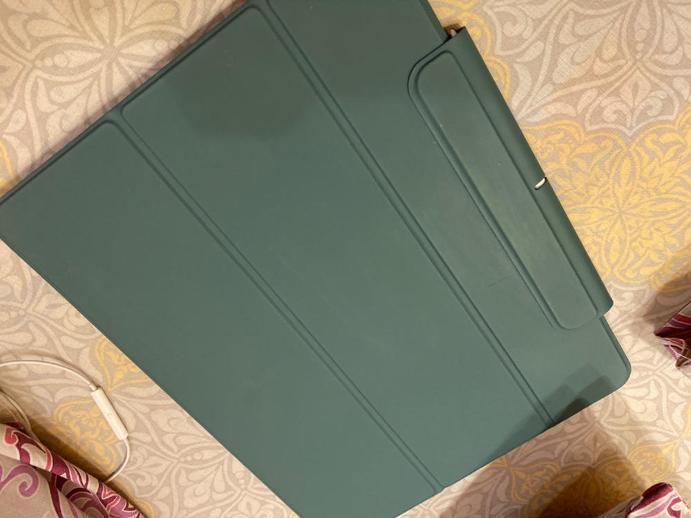 iPad Pro 12.9 2021 Rebound Magnetic Smart Case Convenient Magnetic Attachment Supports Pencil Pairing & Charging - Forest Green - Customer Photo From Sabrina Sheikh