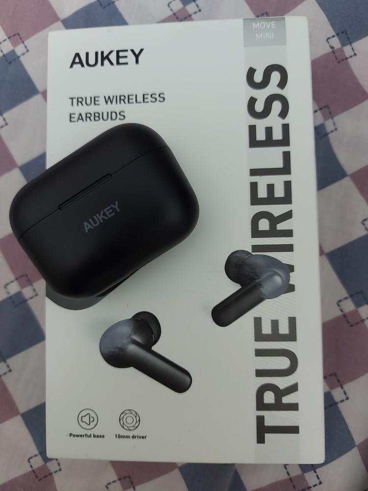 Aukey True Wireless Earbuds TWS with BT 5.0 - EP-M1 - Customer Photo From Zohaib Asghar