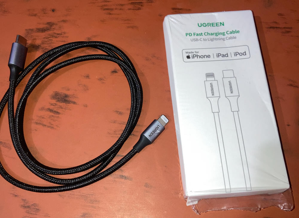 UGREEN USB C to Lightning Braided Cable MFi Certified iPhone Charging Cable Type C to Lightning Cable - 3 Feet - Black -  60759 - Customer Photo From Atif Majid