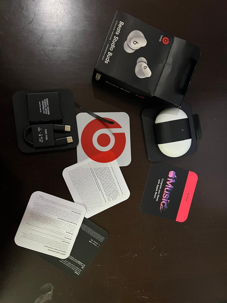 Beats Studio Buds – True Wireless Noise Cancelling Earbuds – Compatible with Apple & Android, Built-in Microphone, IPX4 Rating, Sweat Resistant Earphones, Class 1 Bluetooth Headphones - White - Customer Photo From Ibrar Chattha