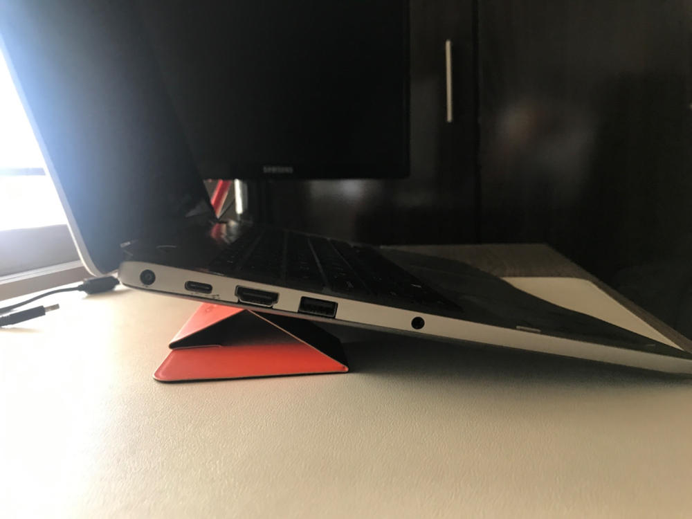 MOFT Invisible Laptop Stand - MS006 - Orange - Customer Photo From Hasan Kamal