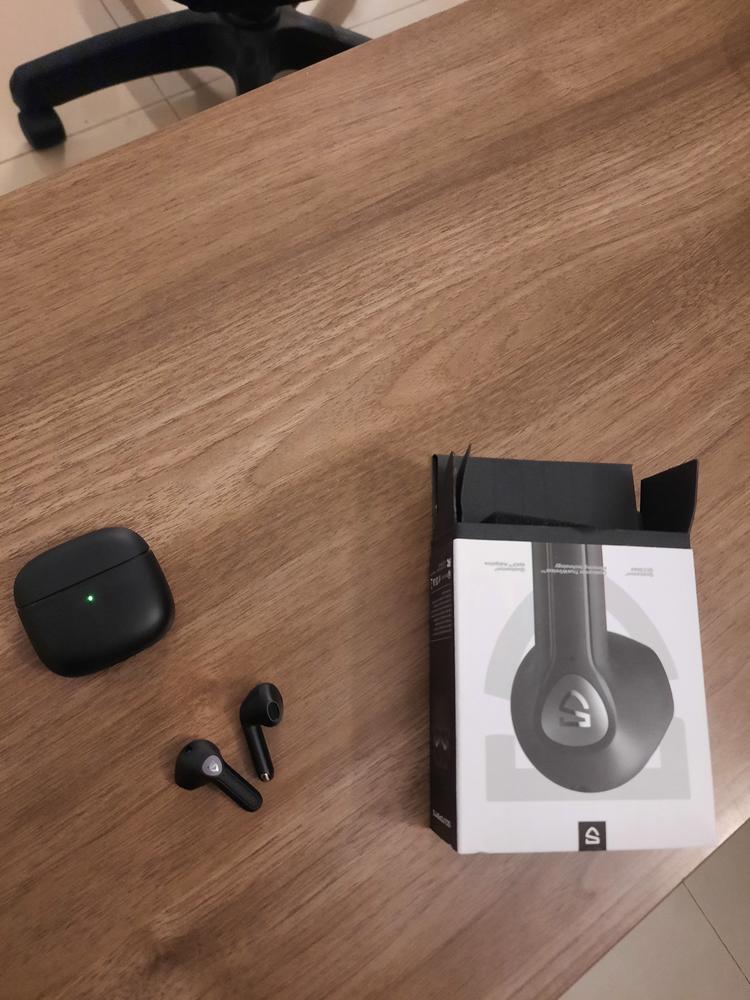 SoundPEATS True Air 2 Plus Wireless Earbuds Qualcomm QCC3040 Bluetooth 5.2 Headphones Wireless Earphones with aptX-Adaptive, TrueWireless Mirroring, 4-Mic and CVC Noise Cancellation, Total 25 Hours - Black - AMT - Customer Photo From Ibrahim majid 
