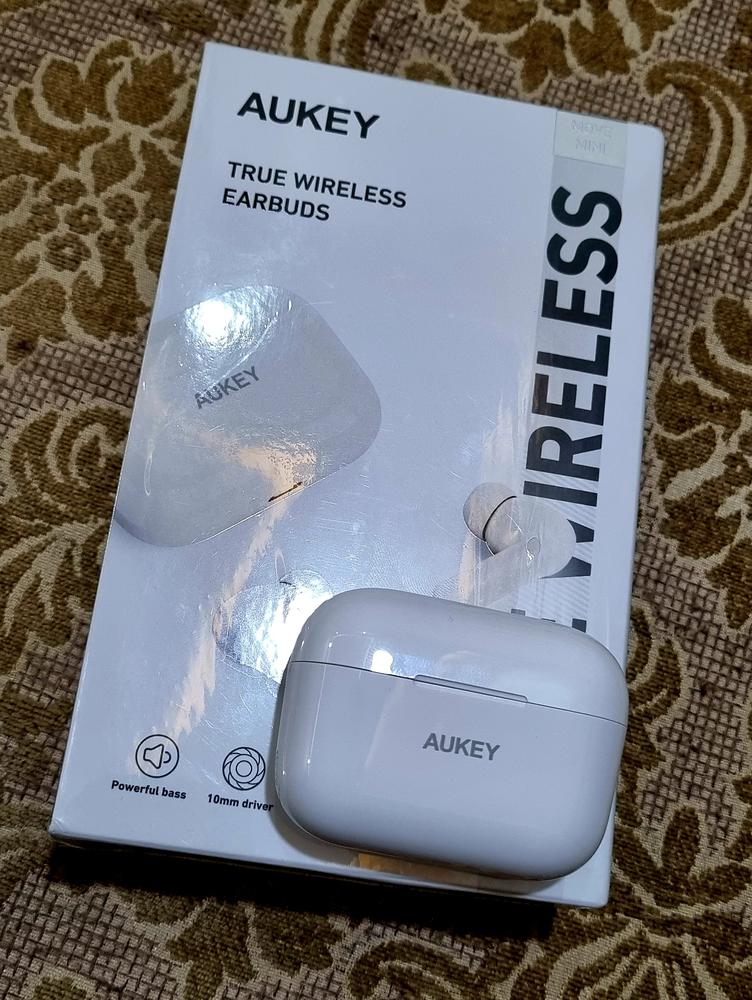Aukey True Wireless Earbuds TWS with BT 5.0 - EP-M1 - White - Customer Photo From Shaharyar