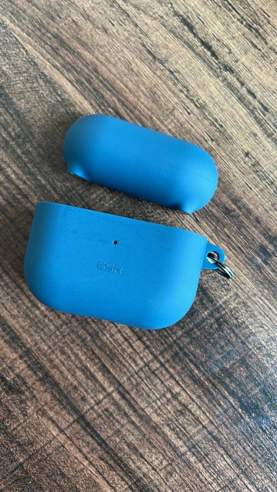 Airpods 3 MagSafe Halolock Soft Case by ESR  Silicone Case, Hybrid Protective Case with Carabiner, Wireless Charging MagSafe Compatible - Blue - Customer Photo From Sayeb Baig 