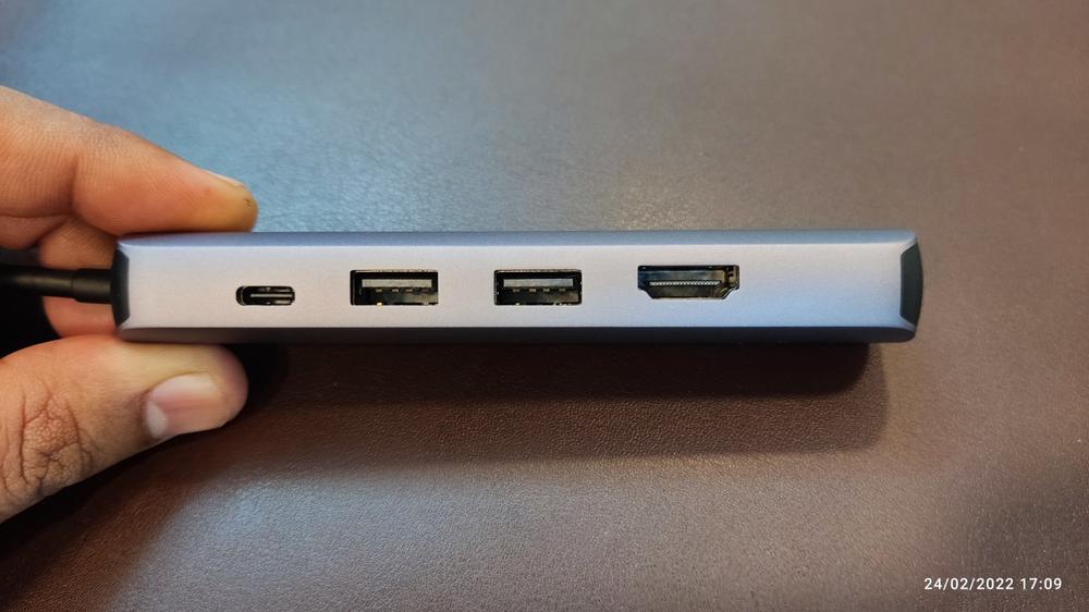 UGREEN USB C Hub 5 in 1 Ethernet, 5 in 1 Multi Port Adapter with Gigabit Ethernet Port 4K HDMI USB C PD Charging and 2 USB 3.0 Compatible with MacBook, iPad Pro, XPS, Pixelbook, Surface, Chromebook and More - Silver - 10919 - Customer Photo From Tanveer Masood
