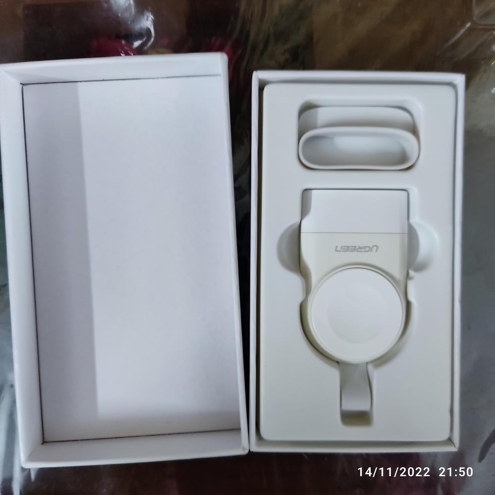 UGREEN Apple Watch Charger MFi Certified Wireless Portable Magnetic iWatch USB Charger Travel Cordless Charger Compatible for Apple Watch Series 7 6 5 4 3 2 1 SE - 50944 - White - Customer Photo From Tanveer Masood 