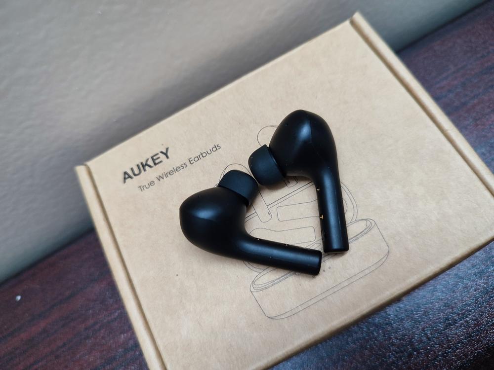 AUKEY EP-T21S Move Compact Wireless Earbuds 3D Surround Sound Black - EP-T21S - Customer Photo From Muhammad Yousuf Bhatti