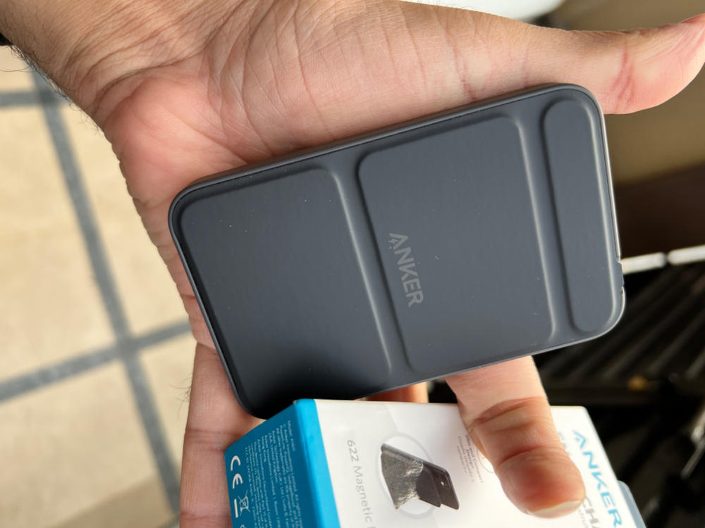 Anker 622 Magnetic Battery MagGo, 5000mAh Foldable Magnetic Wireless Portable Charger and USB-C for iPhone 13/12 Series - Interstellar Gray - A1611H11 - Customer Photo From Moeed Ullah