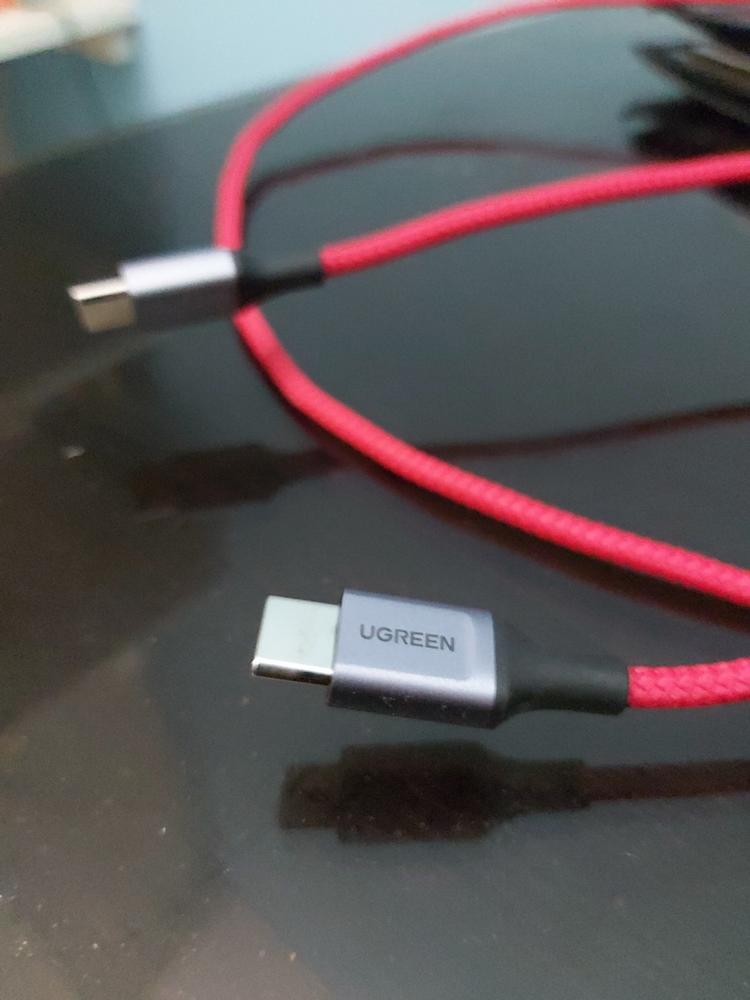 UGREEN USB-C to USB-C Cable USB Type C 60W Power Delivery PD Charging Cable - 3 Feet - Red - 60186 - Customer Photo From Talal Zubairi