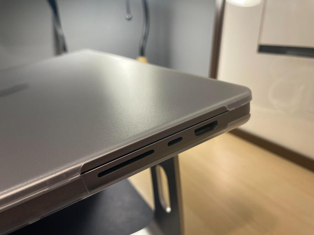 MacGuard Protective Case for MacBook Pro 16" 2021 by JCPAL - Matte Clear - JCP2440 - Customer Photo From Hassan Ali 