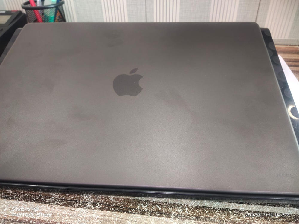 MacGuard Protective Case for MacBook Pro 16" M2 2023 / MacBook Pro 16" M2 2021 by JCPAL - Carbon Black - JCP2441 - Customer Photo From Azeem Akram