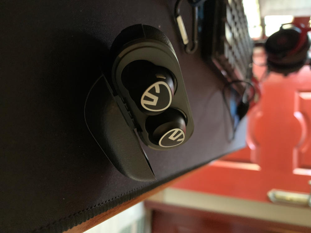 SoundPEATS Free2 classic Wireless Earbuds Bluetooth V5.1 Headphones with 30Hrs Playtime in-Ear Wireless Earphones with Immersive Stereo Sound - AMT - Black - Customer Photo From Burhan Ahmed 